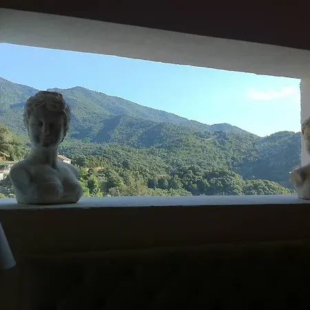 Chalet Little Azzedda maison corse pour 2 avec hammam et jacuzzi