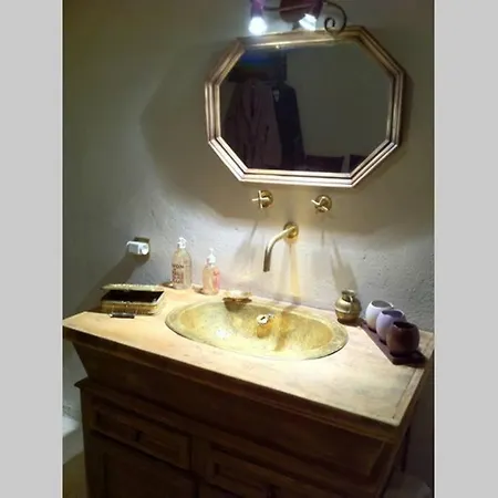 Chalet Little Azzedda maison corse pour 2 avec hammam et jacuzzi