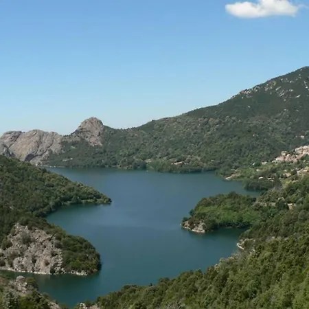 Little Azzedda maison corse pour 2 avec hammam et jacuzzi Chalet *